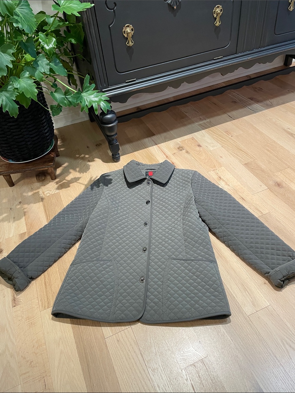 Gallery Quilted Button-Front Jacket in Olive